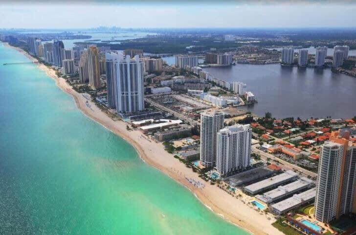 Beachfront Resort - Pool - Ocean View Balcony- Gym Miami Beach Extérieur photo