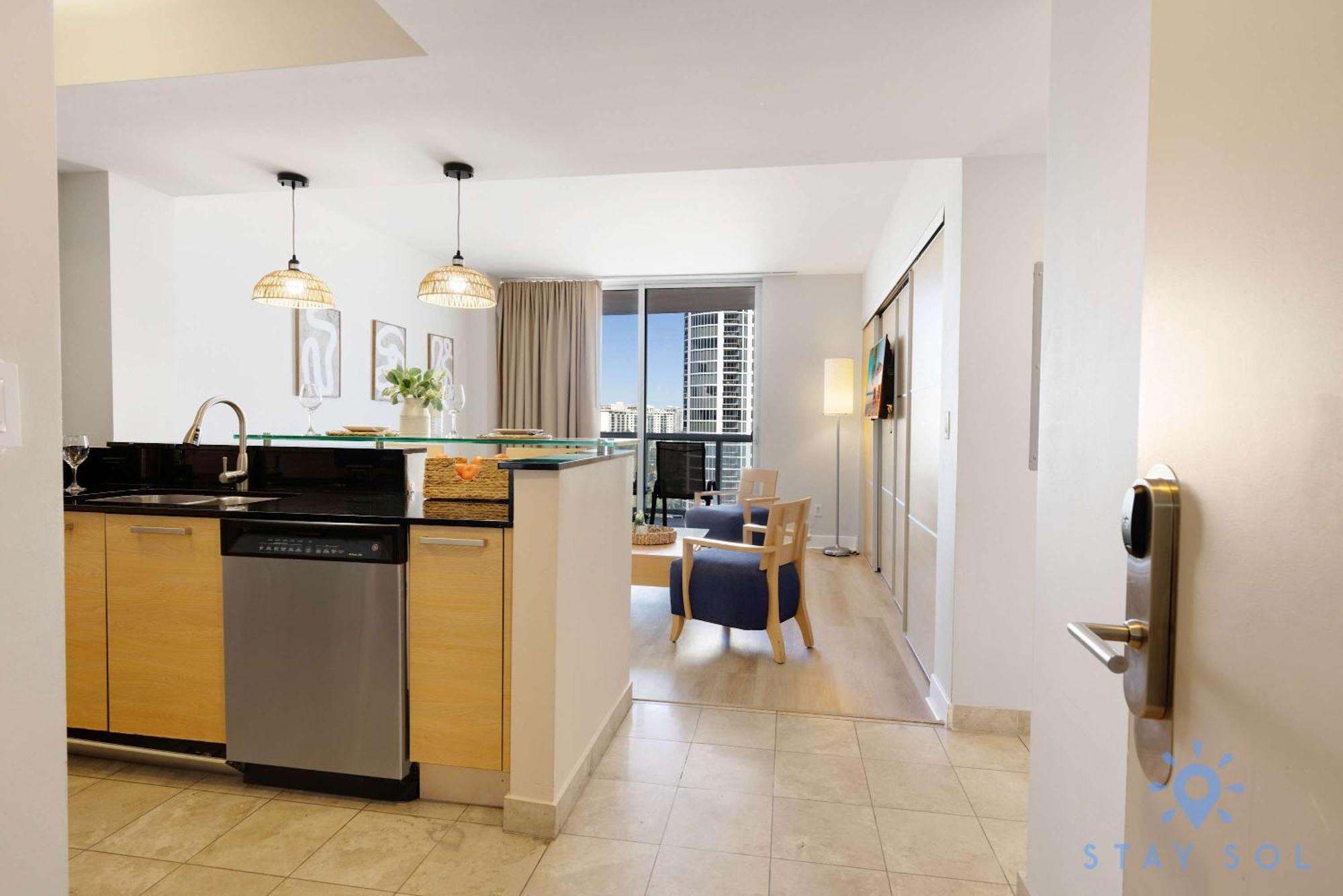Beachfront Resort - Pool - Ocean View Balcony- Gym Miami Beach Extérieur photo